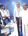 அறிவியல், தொழில் நுட்பம் வர்த்தக கண்காட்சியில் புதிய கண்டுபிடிப்புகளை காட்சிப்படுத்திய பனிமலர் பொறியியல் கல்லூரி மாணவர்கள்104