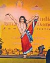 மாமல்லபுரம் நாட்டிய விழாவில் அனைத்து கலைஞர்களுக்கு சான்றிதழ் மாமல்லபுரம் நாட்டிய விழாவில் அனைத்து கலைஞர்களுக்கு சான்றிதழ்64