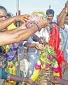 செங்குன்றம் அருகே பெருமாள் கோயில் கும்பாபிஷேகம்80