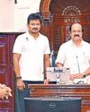 17வது தமிழ்நாடு சட்டமன்றத்தின் சபாநாயகராக ஜெ.சி.டி.பிரபாகர் போட்டியின்றி தேர்வு1