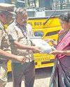 பள்ளி வாகனங்களை அதிகாரிகள் ஆய்வு 46 பேருந்துகளுக்கு அனுமதி ரத்து75