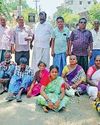 ஆரணி பேரூராட்சி அலுவலகம் அருகே பரபரப்பு புதிதாக சாலை அமைக்க கோரி பொதுமக்கள் திடீர் சாலை மறியல் Dinakaran Chennai