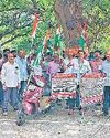 12 அம்ச கோரிக்கைகள் வலியுறுத்தி ரயில்வே தொழிற்சங்கத்தினர் ஆர்ப்பாட்டம் 12 அம்ச கோரிக்கைகள் வலியுறுத்தி ரயில்வே தொழிற்சங்கத்தினர் ஆர்ப்பாட்டம்66