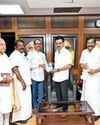 திமுக-காங்கிரஸ் முதற்கட்ட தொகுதி பங்கீடு பேச்சுவார்த்தை முதல்வர் மு.க.ஸ்டாலினுடன் காங்கிரசின் ஐவர் குழு சந்திப்பு4
