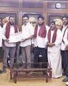 மாற்றுக்கட்சியினர் திமுகவில் இணைந்தனர் மாற்றுக்கட்சியினர் திமுகவில் இணைந்தனர்1