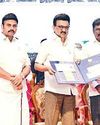 ஒரு சமூகம் முன்னேற கல்விதான் அடிப்படை ஒரு சமூகம் முன்னேற கல்விதான் அடிப்படை1