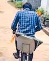 சைக்கிள் மற்றும் பைக்குகளில் இடியாப்பம் விற்பனை செய்பவர்கள் இனி உரிமம் பெற வேண்டும் சைக்கிள் மற்றும் பைக்குகளில் இடியாப்பம் விற்பனை செய்பவர்கள் இனி உரிமம் பெற வேண்டும்3