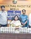 அரசு பஸ்களில் எடுத்து வந்த ரூ.50.50 லட்சம் பறிமுதல்1