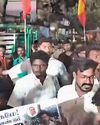 தவெக பொதுச்செயலாளர் நடத்திய கூட்டத்தில் விஜய் படத்தை தூக்கி வீசி காலால் மிதித்த நிர்வாகிகள் தவெக பொதுச்செயலாளர் நடத்திய கூட்டத்தில் விஜய் படத்தை தூக்கி வீசி காலால் மிதித்த நிர்வாகிகள்9
