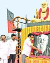 52வது நினைவு நாளையொட்டி பெரியார் படத்திற்கு முதல்வர் மரியாதை11