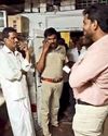 அதிமுகவினர் பணப்பட்டுவாடா பிடித்து கொடுத்த நாதக வேட்பாளர்4