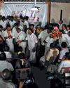 2 முறை பவர் கட் - இருண்டு கிடந்தது தவெக தலைமை அலுவலகம் 2 முறை பவர் கட் - இருண்டு கிடந்தது தவெக தலைமை அலுவலகம்3