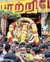 திருவண்ணாமலையில் 'அண்ணாமலையாருக்கு அரோகரா' பக்தி முழக்கம் விண்ணதிர 2,668 அடி உயர மலை உச்சியில் மகாதீபம்0