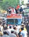 தேர்தல் விதிமுறைகளை மீறி ரோடு ஷோ த.வெ.க. தலைவர் விஜய் மற்றும் 3 வேட்பாளர்கள் மீது பாய்ந்தது வழக்கு5