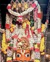 திருவிழா கூட்டத்தை பயன்படுத்தி கைவரிசை கூத்தாண்டவர் சிலையில் 20 பவுன் நகை திருட்டு6