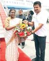 தமிழகத்தில் 2 நாள் பயணமாக ஜனாதிபதி திரவுபதி முர்மு சென்னை வந்தார் தமிழகத்தில் 2 நாள் பயணமாக ஜனாதிபதி திரவுபதி முர்மு சென்னை வந்தார்5