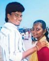 காதலனுடன் செல்போனில் தகராறு மருத்துவ மாணவி தூக்கிட்டு தற்கொலை Dinakaran Bangalore