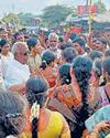திண்டுக்கல் அருகே கோயில் திருவிழாவில் பரபரப்பு பெண்கள் குளித்ததை வீடியோ எடுத்த சிறுவன், மாணவன் கைது29