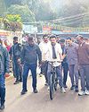 கொடைக்கானல் ஏரிக்கரை சாலையில் முதல்வர் மு.க.ஸ்டாலின் உற்சாக சைக்கிள் சவாரி13
