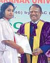 ஆளுநரிடம் பெற மறுத்த மாணவி பட்டத்தை ரத்து செய்ய முடியாது8