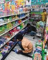 அத்தியாவசியப் பொருள்களுக்கான வரி குறையக்கூடும்: ஜிஎஸ்டியில் மாற்றம் வரலாம் அத்தியாவசியப் பொருள்களுக்கான வரி குறையக்கூடும்: ஜிஎஸ்டியில் மாற்றம் வரலாம்18