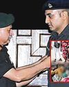ரயில் நிலையத்தில் கிளிப், சிறு கத்தியைக்கொண்டு பிரசவம் பார்த்த ராணுவ மருத்துவர்14