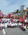 மத்திய அரசைக் கண்டித்தும், விலைவாசி உயர்வை கட்டுப்படுத்த கோரியும் கடலூரில் மாபெரும் போராட்டம்; 1,500 பேர் கைது20