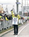 U.S. Dockworkers, Employers Resume Talks