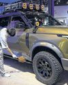 Chinese Cars Go Big to Lure New Buyers43