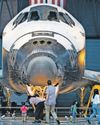 Texas and the Smithsonian Are Locked in A Custody Battle Over a Space Shuttle Texas and the Smithsonian Are Locked in A Custody Battle Over a Space Shuttle45