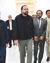 Pakistanis ask visiting minister to resolve long-standing issues6