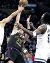 A ‘collective’ effort propels Lakers55