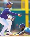 Betts improves after adopting some of Yamamoto's routine56