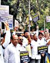Chemists shut shops in Pune Chemists shut shops in Pune30