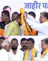 Former Shiv Sena (UBT) Washim leader Suresh Mapari joins BJP along with supporters Former Shiv Sena (UBT) Washim leader Suresh Mapari joins BJP along with supporters12