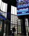 GLOBAL STOCKS SINK AS VOLATILE OIL PRICES, MIDEAST CONFLICT WEIGH ON TRADING31