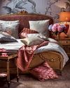 CHIC AND COSY