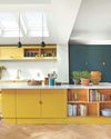 A SUNNY OUTLOOK 25 Beautiful Homes
