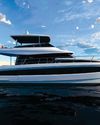 YOT'S CRUISING CAT1