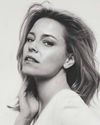 Elizabeth Banks “I Feel Compelled To Do More In A Business That Doesn't Ask Much Of Women”