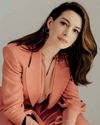 Anne Hathaway-“I'm Trying To Be More Self-reliant And Comfortable With Who I Am… I'm Living The Best Way I Can ”