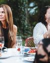 ASK US ANYTHING WOMAN - UK