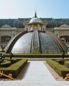 An Extravagant ESCAPE L'OFFICIEL Singapore