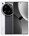 Leica's Pocket RocketIs This 2025's Ultimate Camera Phone?