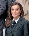 La Reina Letizia da en el clavo con el 'power suit'