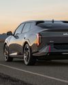 2026 KIA EV4 UNORTHODOX SEDAN REDEFINES ELECTRIC MOBILITY WITH 330-MILE RANGE 2026 KIA EV4 UNORTHODOX SEDAN REDEFINES ELECTRIC MOBILITY WITH 330-MILE RANGE
