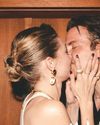 En la Gran Manzana y con Anne Hathaway entre las invitadas GIGI HADID Y BRADLEY COOPER UNA CELEBRACIÓN, UN ANILLO Y UN BESO DE PELICULA12
