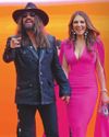 EL DEBUT SORPRESA COMO PAREJA DE ELIZABETH HURLEY Y BILLY RAY CYRUS EN ROMA ¡HOLA! Spain