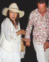 JOAN COLLINS «GLAMOUR>> EN SAINT-TROPEZ, A LOS 92 AÑOS20