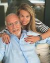 CARLA GOYANES RINDE UN EMOTIVO HOMENAJE A SU PADRE Y HABLA CON > SOBRE CÓMO VIVE ESTE VERANO LLENO DE RECUERDOS13